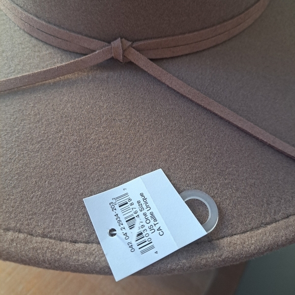 Upscaled Dark Tan American Eagle Wide Brim Feathered Hat With Bead Hatband - Picture 7 of 7